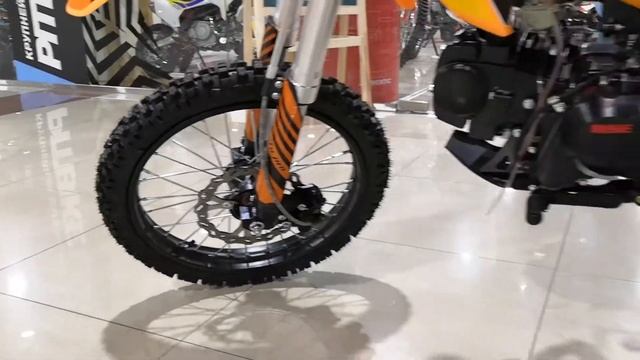 Питбайк BSE PH10-125E 17/14 2019 смотреть онлайн