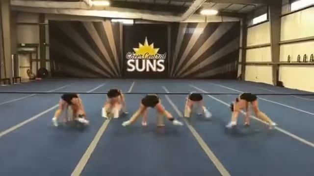 Очень крутой и лёгкий танец смотреть онлайн