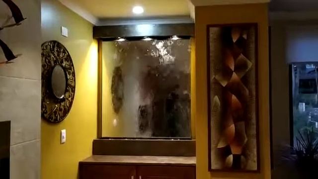 Водопад по зеркалу настольный смотреть онлайн