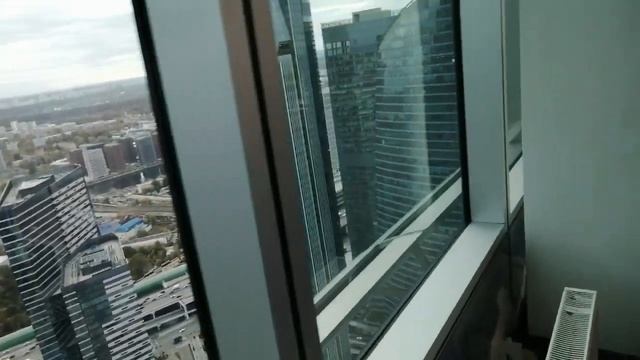 Москва сити. Башня Империя,58 этажей. Небольшая экскурсия на 58 этаже. 07.10.22 смотреть онлайн