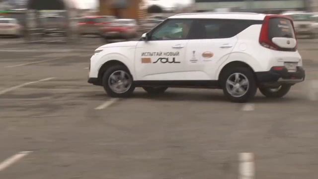 УСИЛИЕ НА ПЕДАЛЯХ