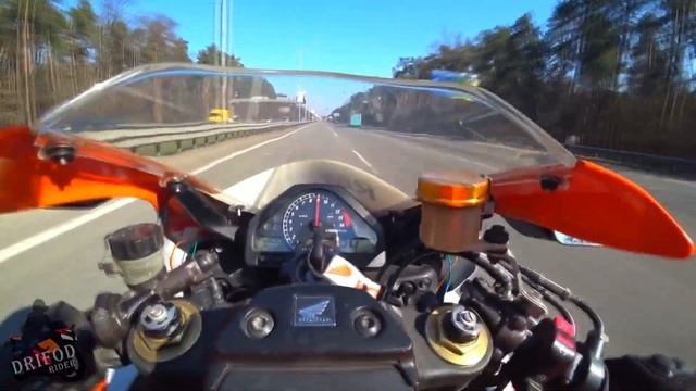 Honda Cbr1000rr Repsol прохват по городу и трассе.