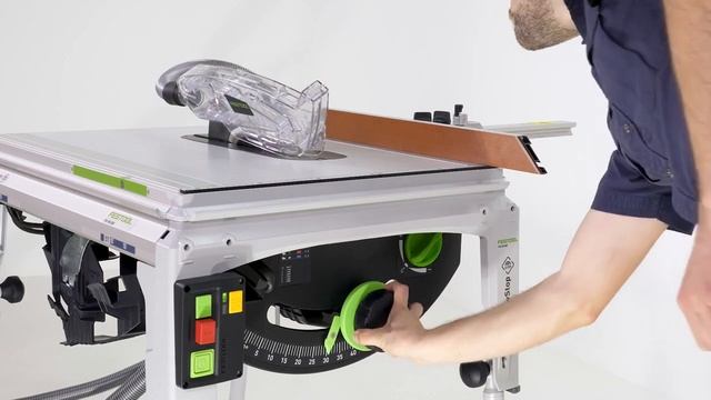 Nastavení úhlu řezu na stolní okružní pile Festool SawStop TKS 80 EBS смотреть онлайн
