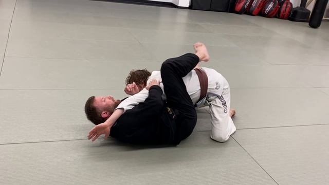 Complete Guide to Escaping The Mount | Jiu-Jitsu Escapes смотреть онлайн