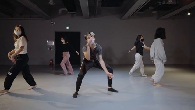 Lechuga Zafiro - Agua y Puerta / Woonha Choreography смотреть онлайн
