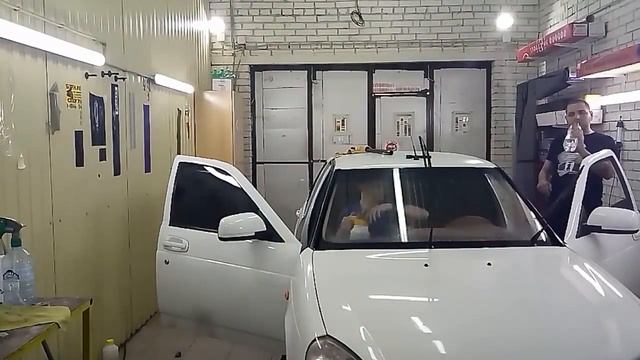 Тонировка лобового стекла на приоре одним мастером смотреть онлайн