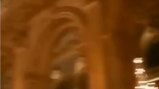 Кружимся в вальсе алых роз..., Стихи Надежда Корн, муз. и исп. Самуил Фрумович смотреть онлайн