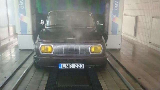 Wartburg Tuning 353+ GTi ☂☂ CarWash Vol.2 (FRONT) in super SlowMotion (960 FPS clean & clear) смотреть онлайн