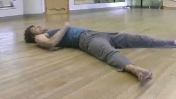 The X Position in Modern Dance