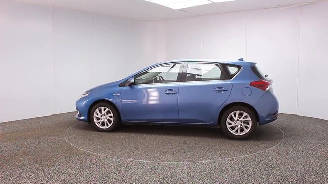 TOYOTA AURIS 1.8 VVT-I BUSINESS EDITION TSS 5d AUTO 99 BHP 2017 смотреть онлайн