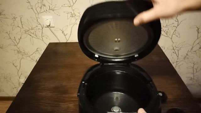 Верхняя крышка и клапан мультиварки Redmond RMC-M90 - как разобрать для чистки смотреть онлайн