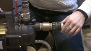 ПОДКЛЮЧАЕМ НАСОСНУЮ СТАНЦИЮ К СКВАЖИНЕ. Полезные советы и рекомендации.