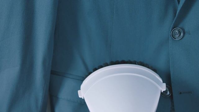 How to get wrinkles out of a jacket: StyleTouch Pure | Philips | Steamer смотреть онлайн