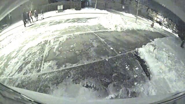 Video #2 2020 02 29 21 34 50 back camera walking past смотреть онлайн