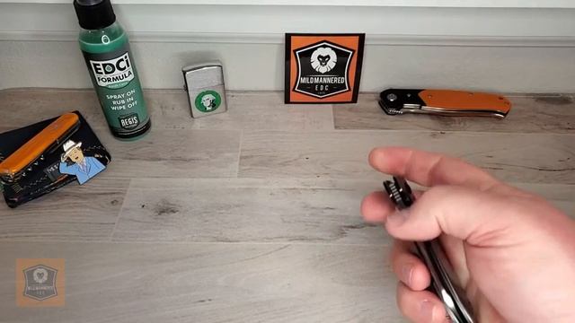 The CRKT Sketch Pocketknife: A Classic Mild Mannered Review смотреть онлайн