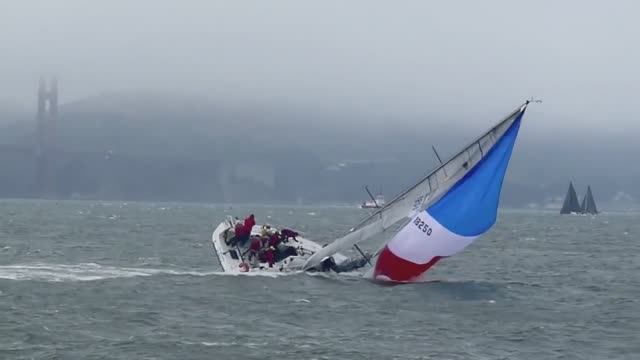 Брочинг на финише Rolex Big Boat Series смотреть онлайн