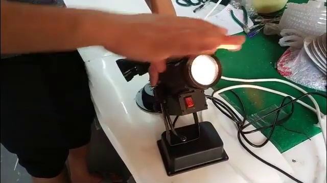 проектор для логотипа . рекламный проектор