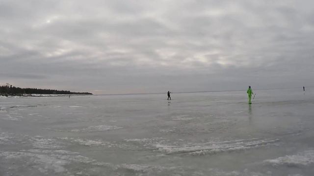 Сноукайтинг на Киевском водохранилище, с. Лебедевка смотреть онлайн