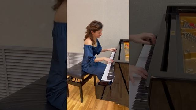 Новогодние игрушки смотреть онлайн