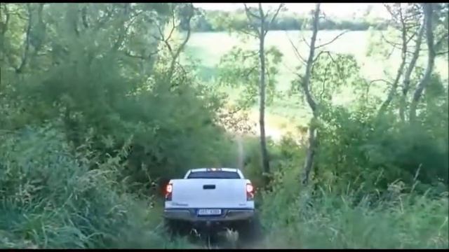 Toyota Tundra 5,7 V8 смотреть онлайн