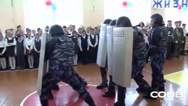 приколы - рисовать квадрат и круг - учат в школе смотреть онлайн