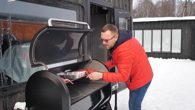 ? ПЕЛЛЕТНЫЙ ГРИЛЬ Weber smokefire ex6 обзор и 10 рецептов? смотреть онлайн