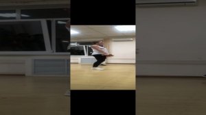 Тренировка на все тело с гантелями по 2 кг.