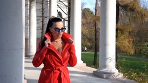 Кира Шайн «Три желания» 2021 (mood video) в красном плаще ))))