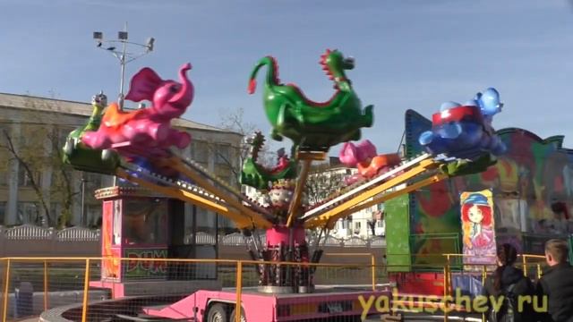 В ЗАТО Солнечный приезжал Московский луна-парк. смотреть онлайн