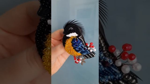 Брошь "Птица". Снегирь желтогрудая. Броши из бисера смотреть онлайн