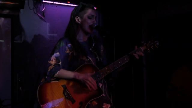 Юля Чек - "Родина" (live 11-2018, feat. Борис Федотов, Григорий Маркин) смотреть онлайн