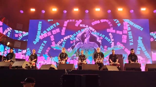 Японские барабаны Тайко "О-нами" и китайский дракон Dragon crew смотреть онлайн