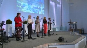 Славу оставив Неба, к нам Иисус пришёл // Христианские песни