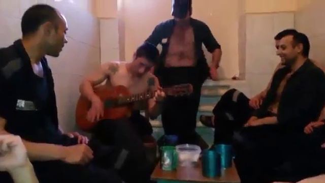 Цыган на нарах поет отлично смотреть онлайн