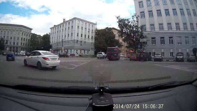 Subini H600G в Нижнем Новгороде. Видеорегистратор-НН смотреть онлайн
