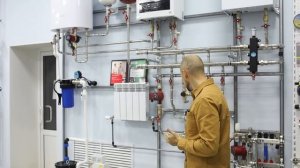 Газовый, электрические котел и бойлер. Схема обвязки.