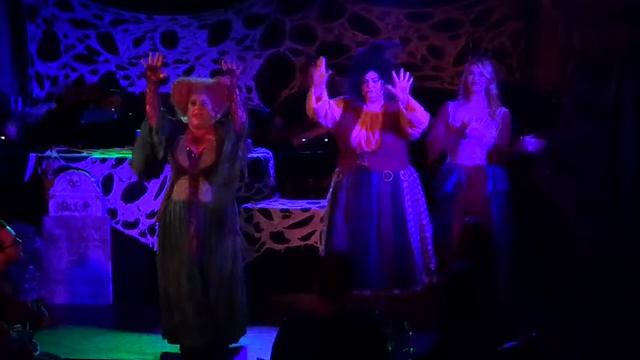Marissa Jaret Winokur I Put A Spell On You 11.3.17 смотреть онлайн