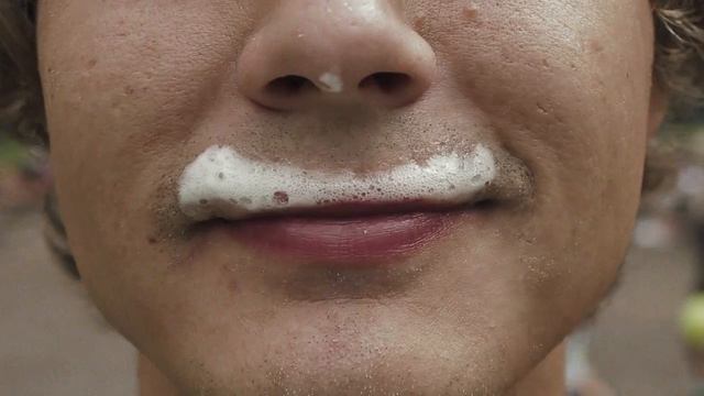 Foster's - Maailman Pisin Perjantai смотреть онлайн