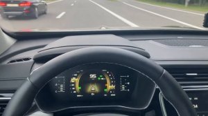 Geely Atlas Pro, Автомобиль для семьи, сезон 18, включаем интеллектуальный пилот и контроль полосы