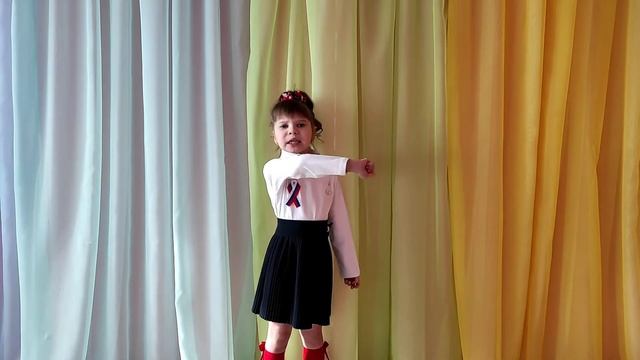 Янченко Дарья. "Расправь Россия свои крылья" смотреть онлайн