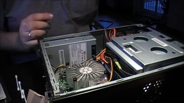 Emachines EL1352 processor, CPU upgrade to Phenom II X4 955 смотреть онлайн