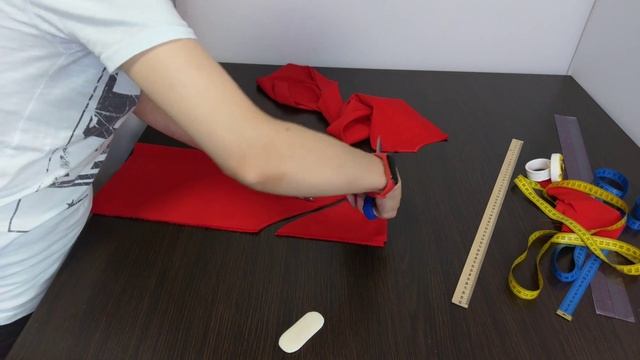 кроим РУКАВ сразу на ткани. Моя методика построения рукава смотреть онлайн