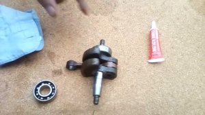 Необычный ремонт коленвала садового триммера-кустореза