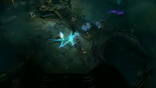 Diablo 3 - Skeleton King Leoric Fight смотреть онлайн