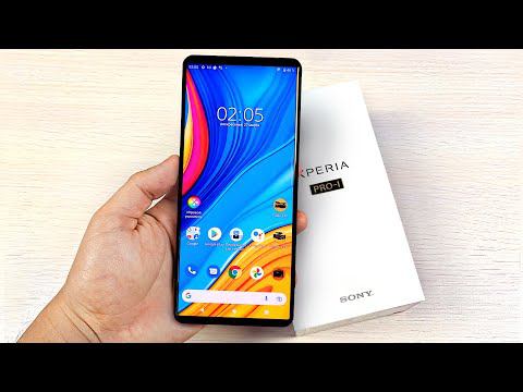ВЗЯЛ БЕЗБАШЕННЫЙ ЯПОНСКИЙ СМАРТФОН и ОФИГЕЛ! SONY XPERIA PRO-I ЭТО ВООБЩЕ ЗАКОННО? смотреть онлайн
