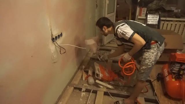 Удивительно быстрое нанесение грунтовки и шпатлевки смотреть онлайн