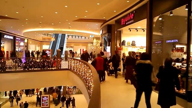 Шоппинг в Стамбуле. ТЦ Piazza. Остановка метро Эсенкент. смотреть онлайн