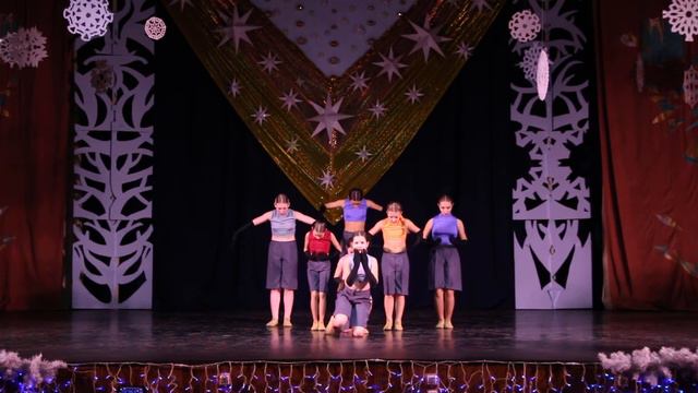 Етюд, Сальвадор Далі - Ансамбль сучасного танцю "Унісон" смотреть онлайн