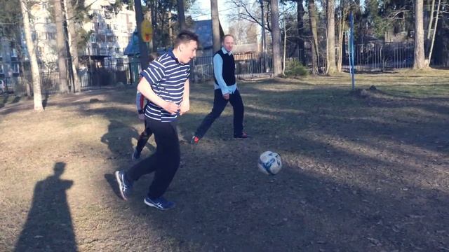 ЛЕНРЕМОНТ ДАРИТ ДЕТЯМ ПУТЕВКИ НА МОРЕ смотреть онлайн