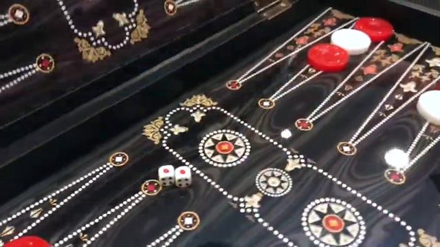 Yenigün Klasik İnci Tavla Takımı смотреть онлайн